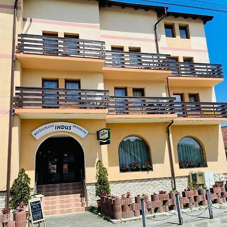 Pensiune Restaurant Indus Ocna Sibiului Bagian luar foto