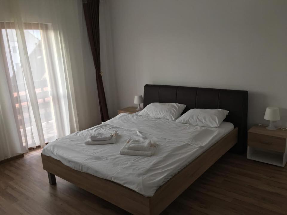 Pensiune Restaurant Indus Ocna Sibiului Bagian luar foto