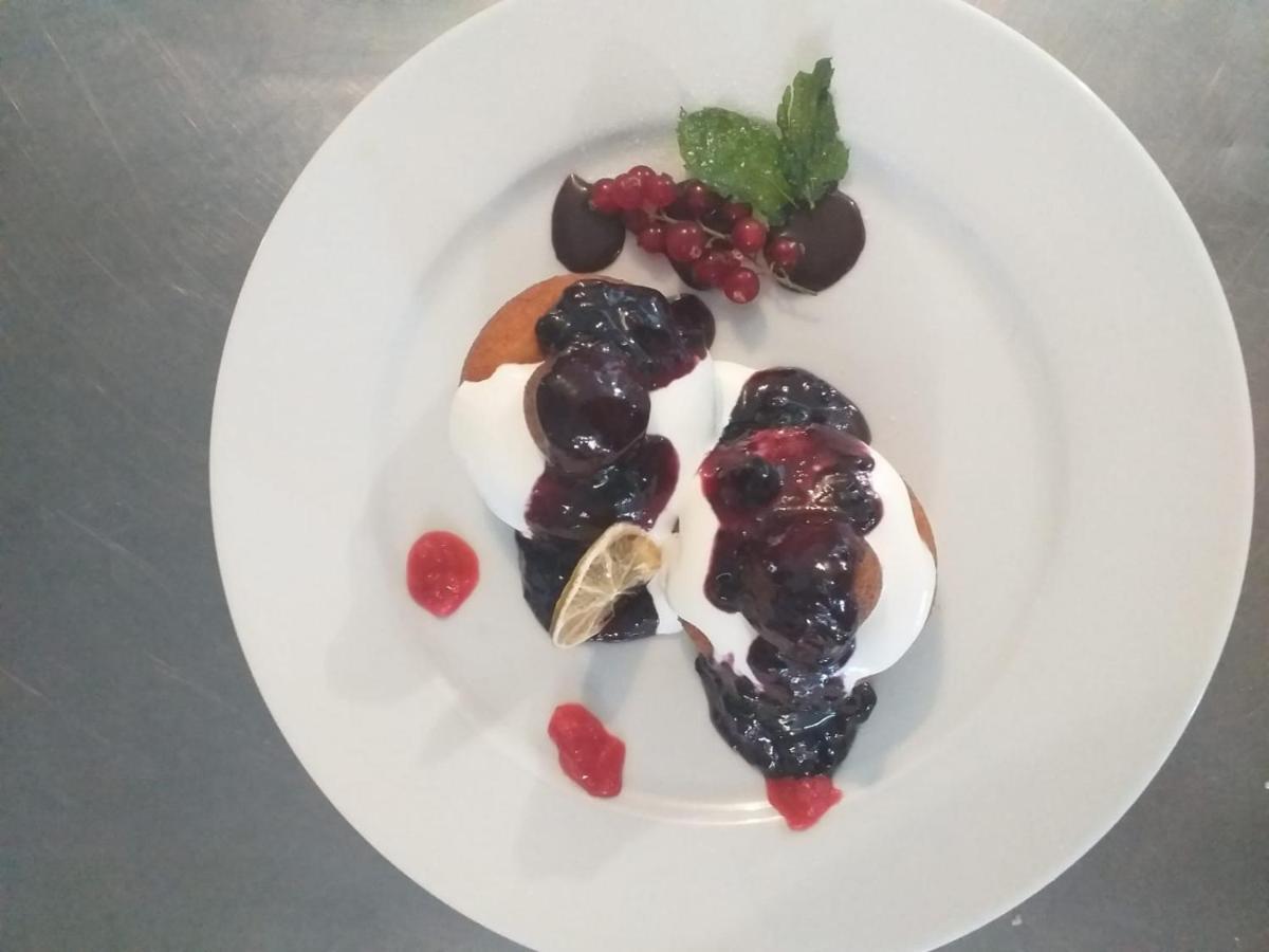 Pensiune Restaurant Indus Ocna Sibiului Bagian luar foto